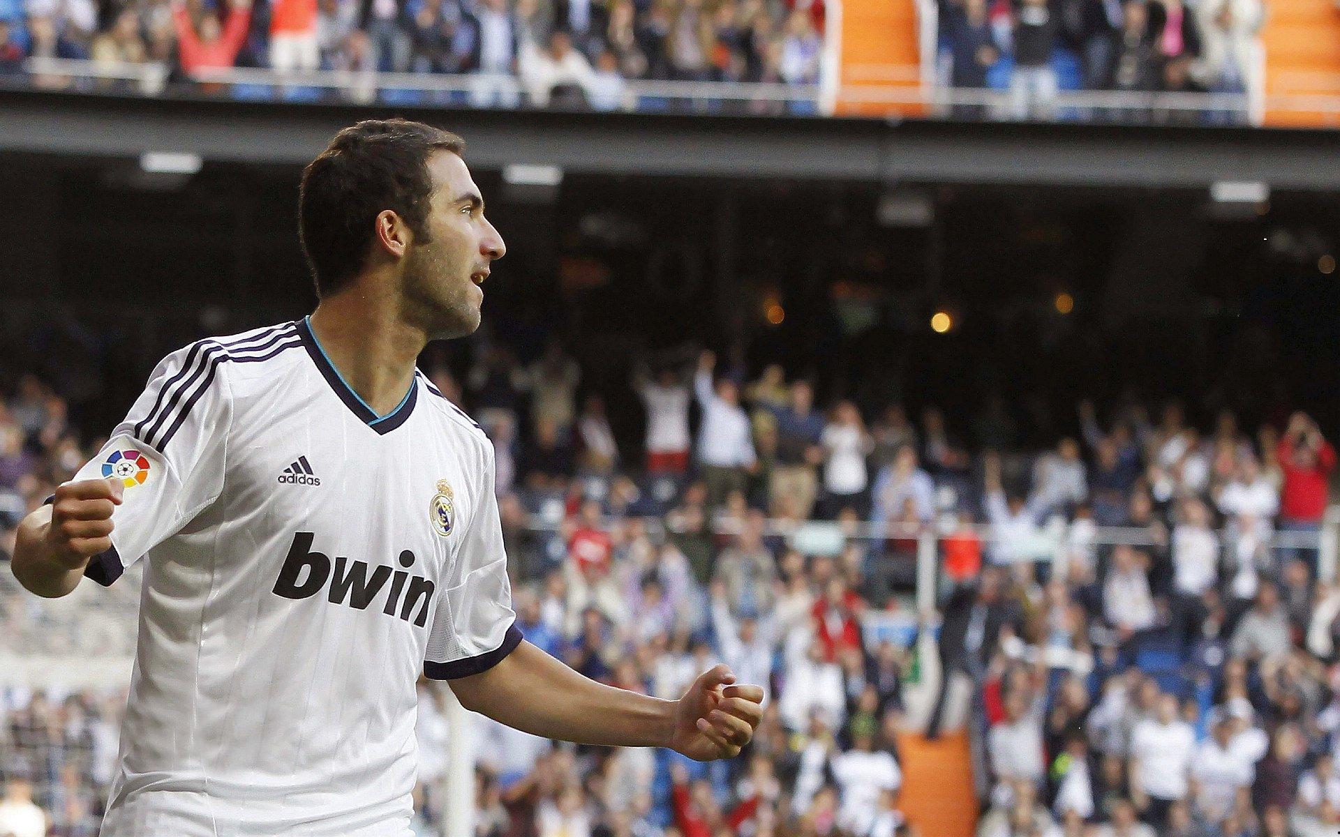 凯尔特人主场溃败,G5两节半投降引发球迷热议