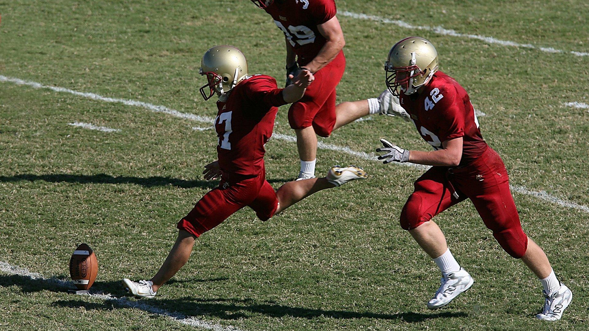 阿劳霍强硬回应质疑,丢球责任在我?我本领先阿切尔比一个身位!