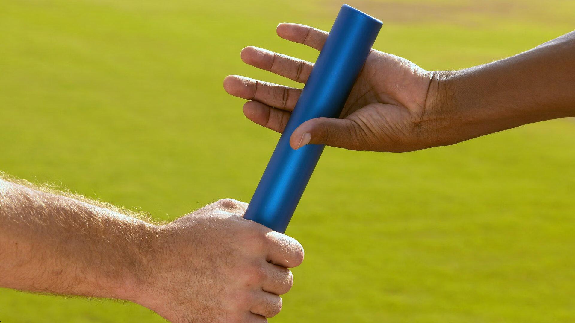 季后赛铁人榜揭示球队命运，掘金与尼克斯首发五虎的极限挑战